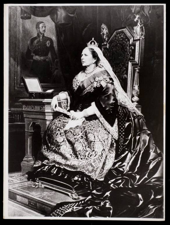 Peter Kennard, Maggie Regina, 1983