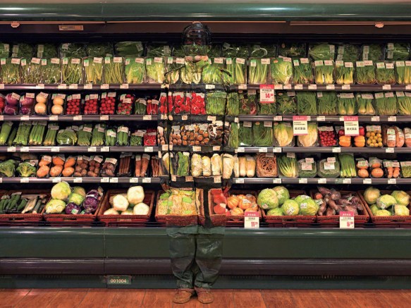 Liu Bolin, Hiding in the City - Vegetables, 2011